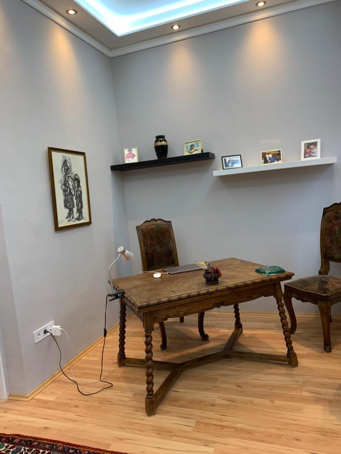 Budapest, Graf Teleki Laszlo Apartman